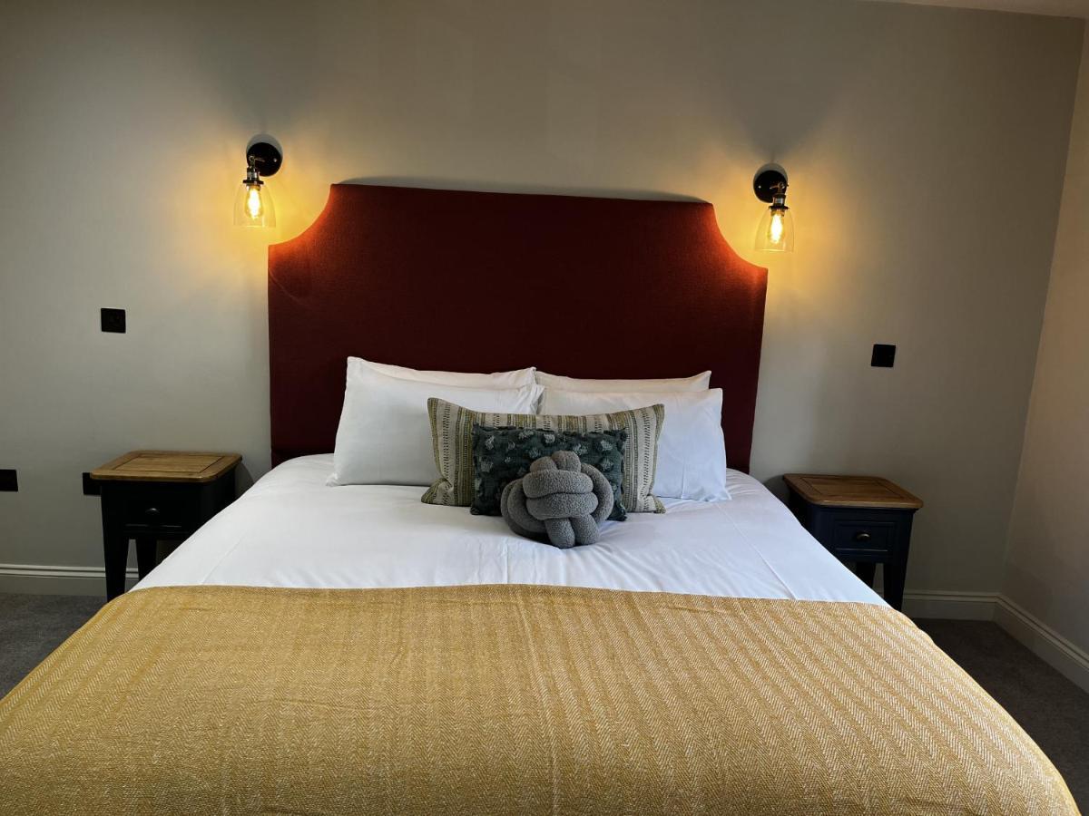 The Talbot Inn Eynsham Eksteriør bilde
