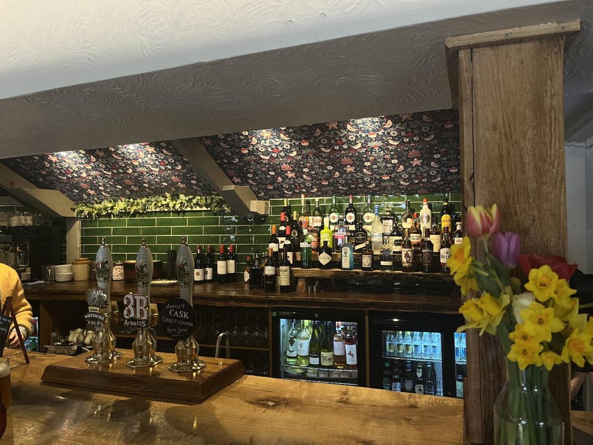 The Talbot Inn Eynsham Eksteriør bilde